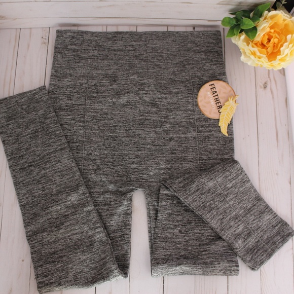 Feathers Seamless Maternity Leggings 